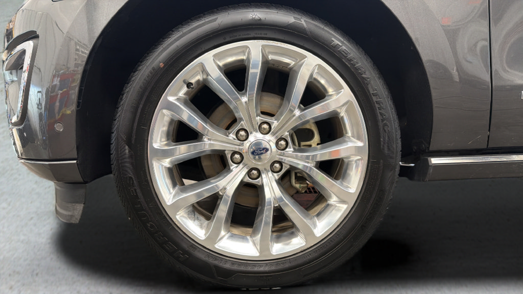 Used 2019 Ford Expedition Platinum AWD/4WD image 9