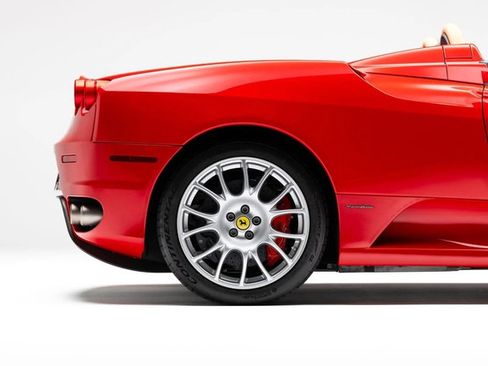 Used 2005 Ferrari F430 Spider image 32