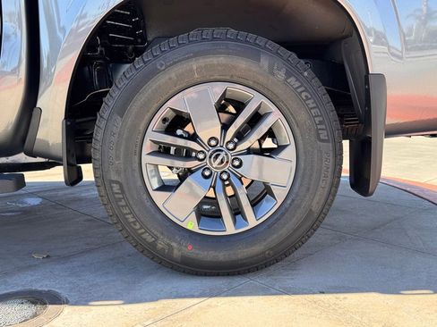 New 2026 Nissan Frontier SV image 8