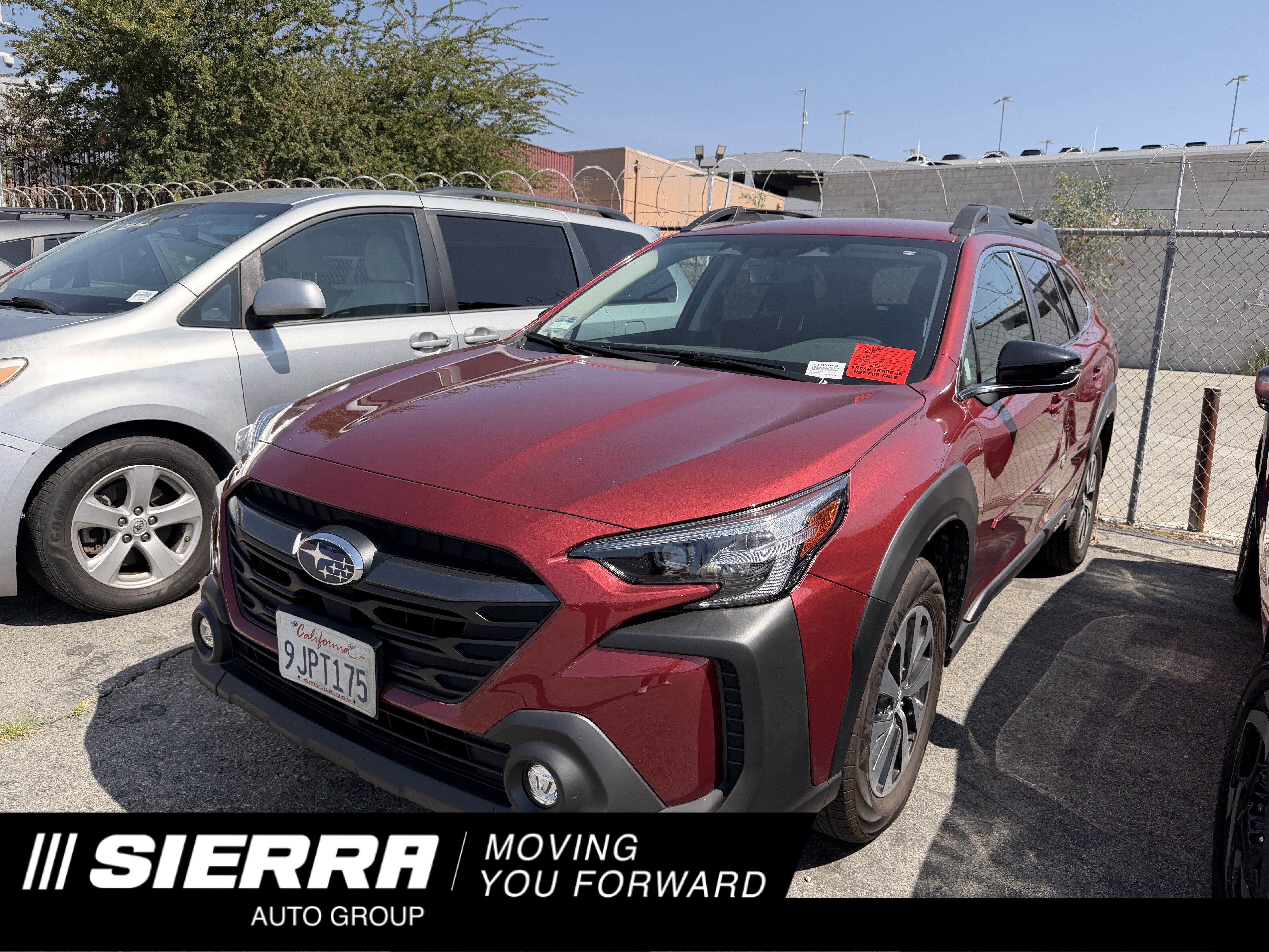 Used 2024 Subaru Outback Premium AWD/4WD image 1