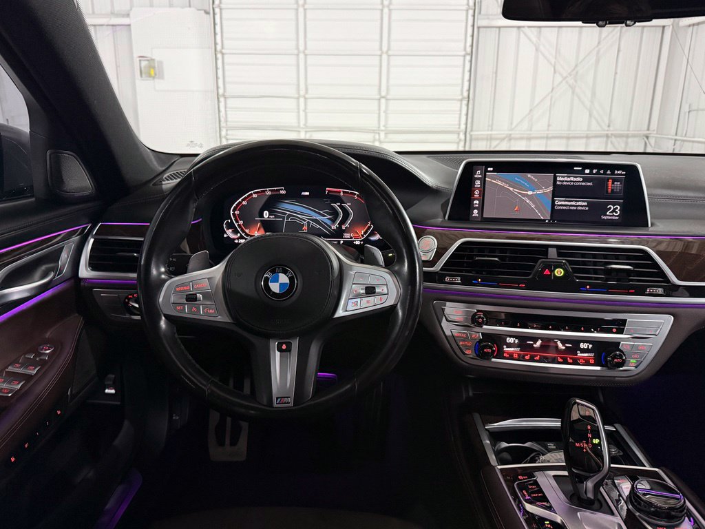 Used 2022 BMW 750i xDrive w/ Executive Package AWD/4WD image 50