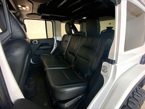 Used 2021 Jeep Wrangler Unlimited Rubicon 4xe w/ Safety Group image 20