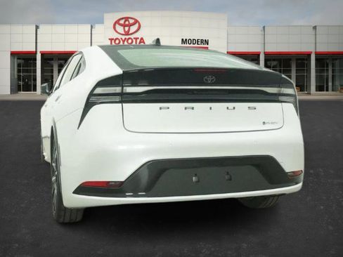 New 2026 Toyota Prius Plug-In Hybrid image 19