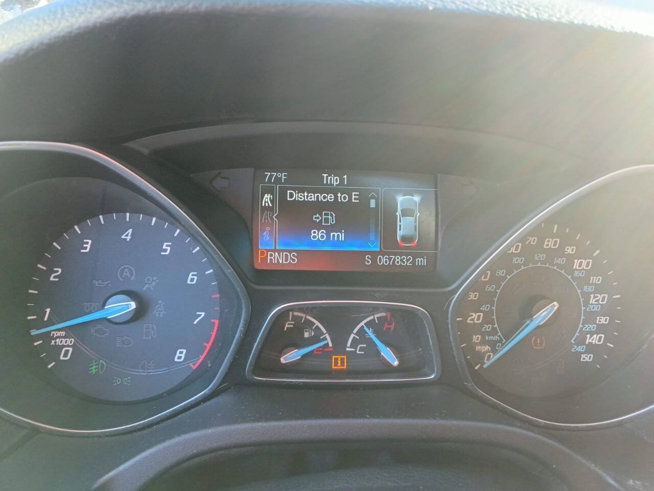 Used 2014 Ford Focus Titanium w/ Luxury Package FWD image 16