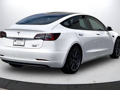 Used 2022 Tesla Model 3 Long Range image 9