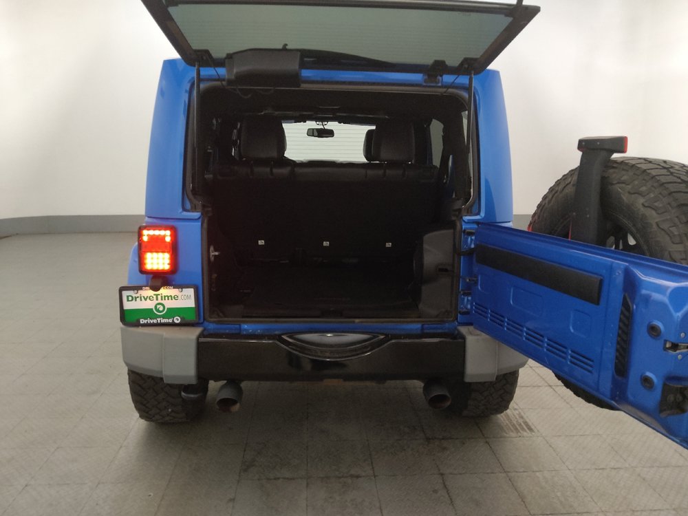 Used 2014 Jeep Wrangler Unlimited Sahara AWD/4WD image 29