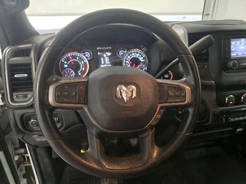 Used 2024 RAM 2500 Tradesman w/ Chrome Appearance Group AWD/4WD image 11