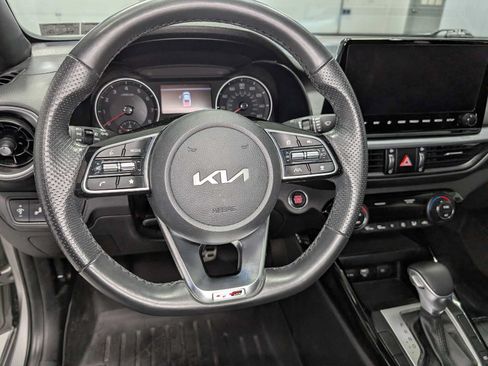 Used 2022 Kia Forte GT-Line w/ GT-Line Technology Package FWD image 33