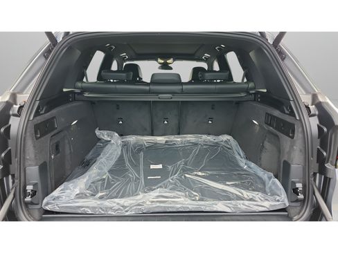 Used 2026 BMW X5 M60i AWD/4WD image 41