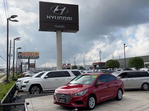 Used 2022 Hyundai Accent SE w/ Cargo Package image 39