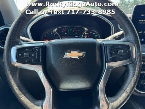 Used 2023 Chevrolet Blazer LT AWD/4WD image 10