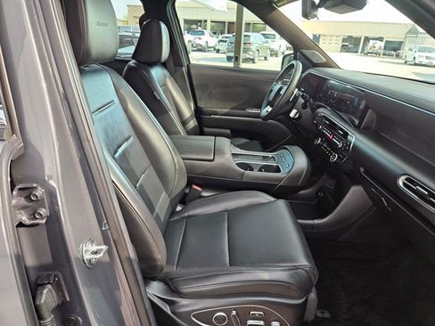 Certified 2026 Hyundai Palisade Calligraphy FWD image 19