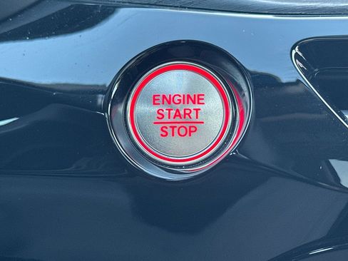 Certified 2023 Acura MDX SH-AWD w/ Advance Package image 29