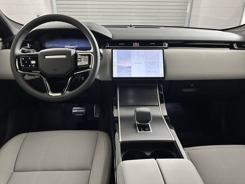 Used 2026 Land Rover Range Rover Velar Dynamic SE AWD/4WD image 13