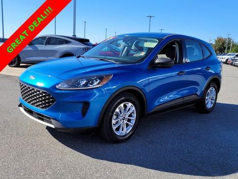 Used 2021 Ford Escape S image 3