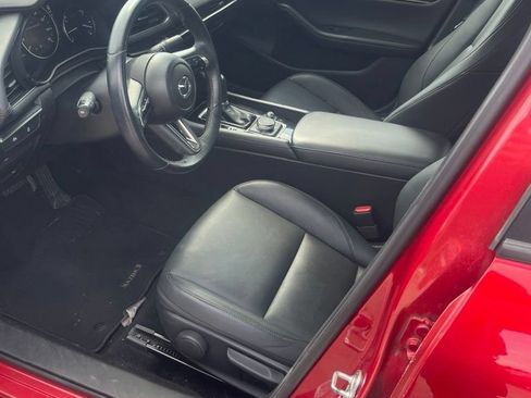 Used 2024 MAZDA MAZDA3 s FWD image 9