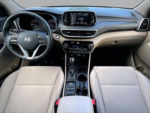 Used 2020 Hyundai Tucson Sport FWD image 16