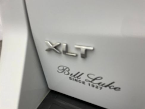 Used 2022 Ford Expedition XLT RWD image 10