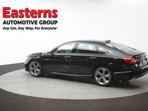 Used 2018 Honda Accord Touring image 62