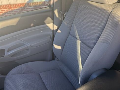 Used 2013 Toyota Tacoma 4x4 Access Cab V6 image 27