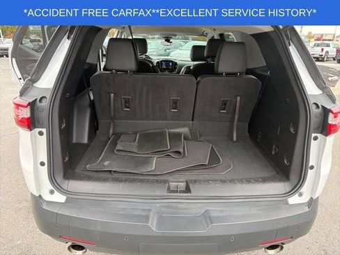 Used 2020 Chevrolet Traverse LT w/ LT Premium Package image 23
