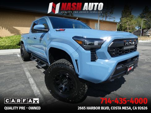 Used 2026 Toyota Tacoma SR5 AWD/4WD image 5