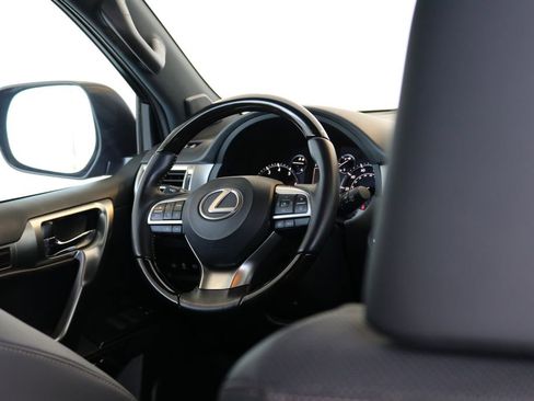 Used 2023 Lexus GX 460 Premium image 31