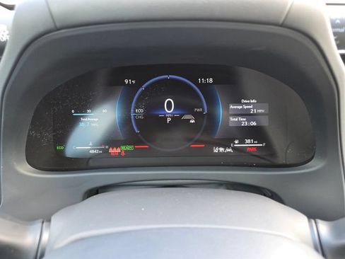 Used 2025 Lexus UX 300h FWD w/ Accessory Package (Z1) image 30