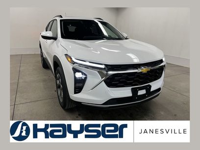 New 2026 Chevrolet Trax LT w/ Sunroof Package