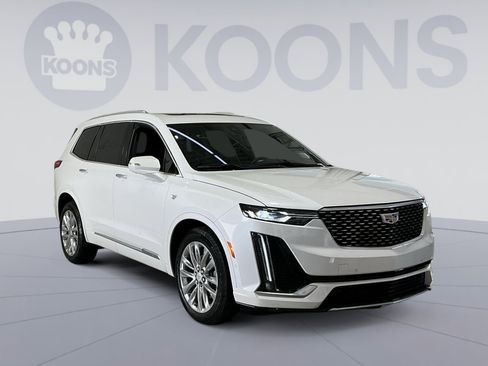 Used 2024 Cadillac XT6 Premium Luxury w/ Technology Package image 18