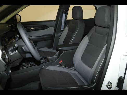 New 2026 Chevrolet TrailBlazer LT w/ LPO, Blackout Package image 13