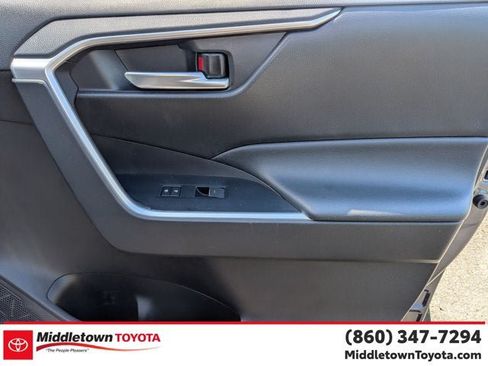Certified 2025 Toyota RAV4 XLE AWD/4WD image 35