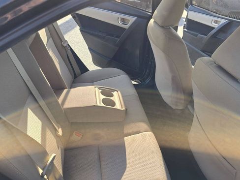 Used 2015 Toyota Corolla LE FWD image 13