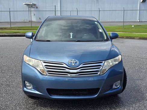 Used 2010 Toyota Venza FWD image 2