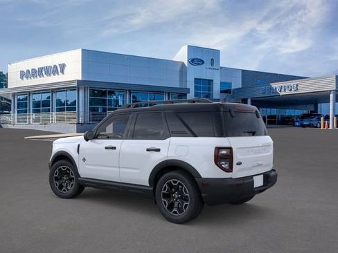 New 2026 Ford Bronco Sport Outer Banks w/ Outer Banks Tech Package+ AWD/4WD image 4