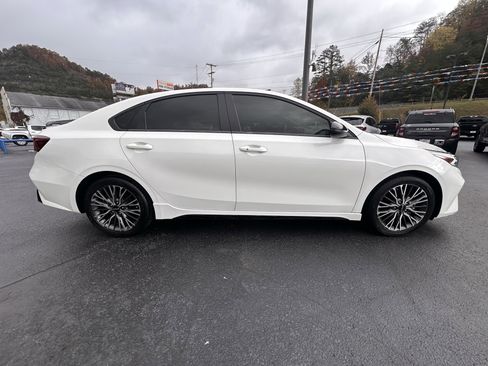 Used 2024 Kia Forte GT-Line w/ GT-Line Premium Package image 22