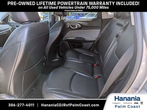 Used 2022 Jeep Compass Latitude w/ Sun and Sound Group AWD/4WD image 14