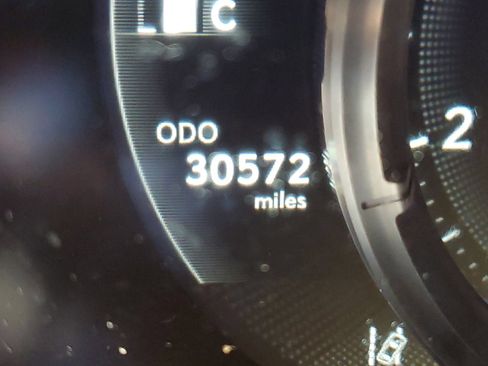 Used 2023 Lexus ES 350 F Sport w/ Accessory Package (Z2) FWD image 31