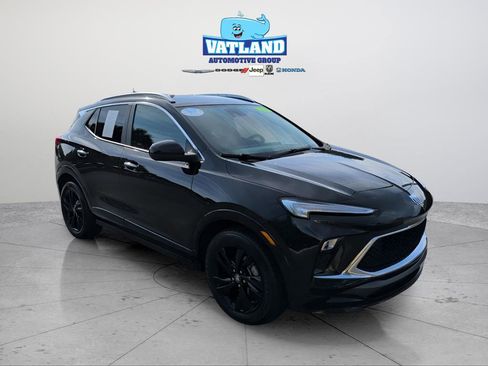 Used 2024 Buick Encore GX Sport Touring image 7