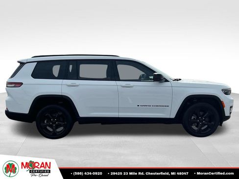 Used 2024 Jeep Grand Cherokee L Altitude AWD/4WD image 6