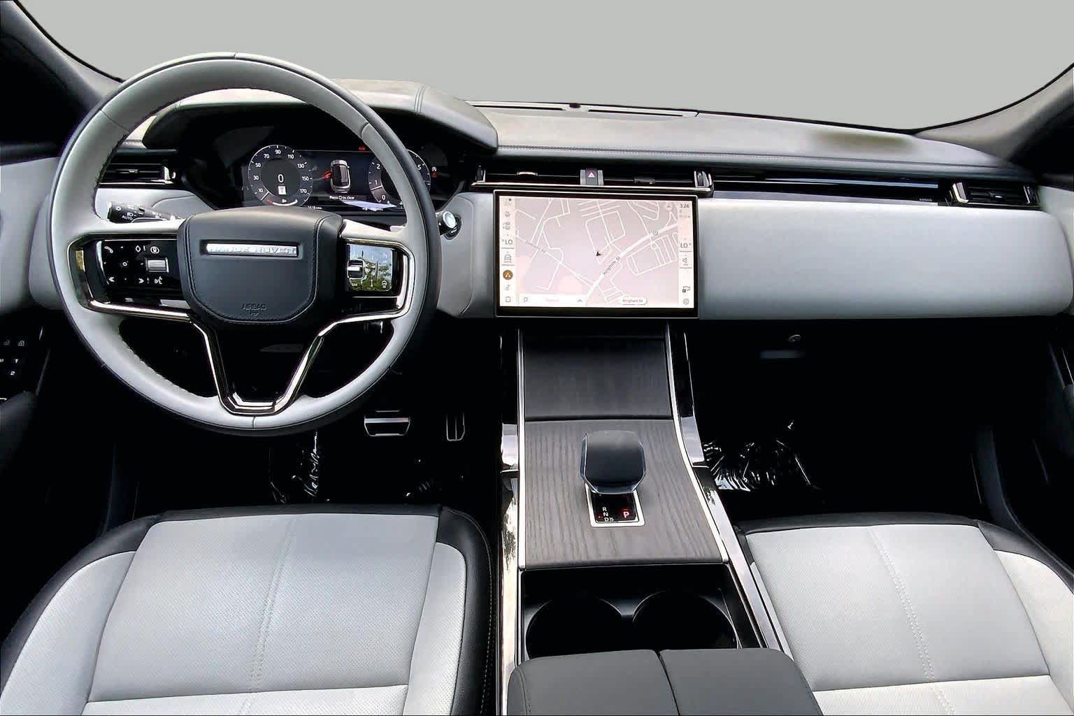 Used 2026 Land Rover Range Rover Velar Dynamic SE AWD/4WD image 14