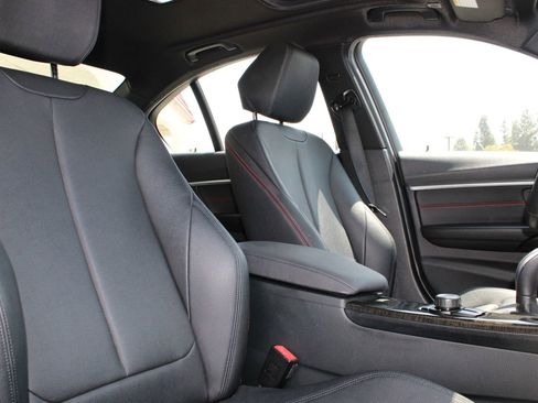 Used 2017 BMW 330i Sedan RWD image 14