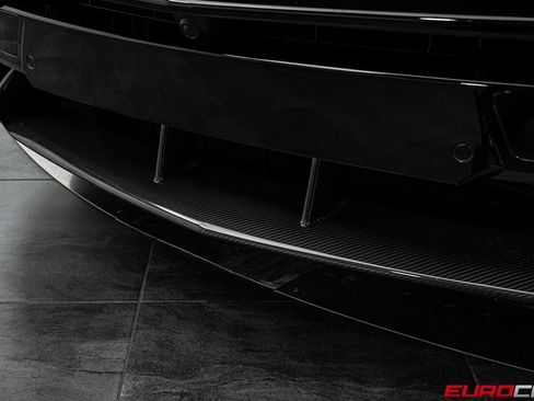 Used 2023 Lamborghini Urus Performante AWD/4WD image 14