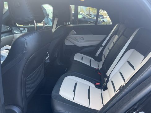 Used 2024 Mercedes-Benz GLE 53 AMG 4MATIC Coupe image 10