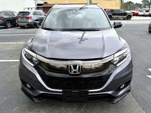Used 2019 Honda HR-V Sport image 3