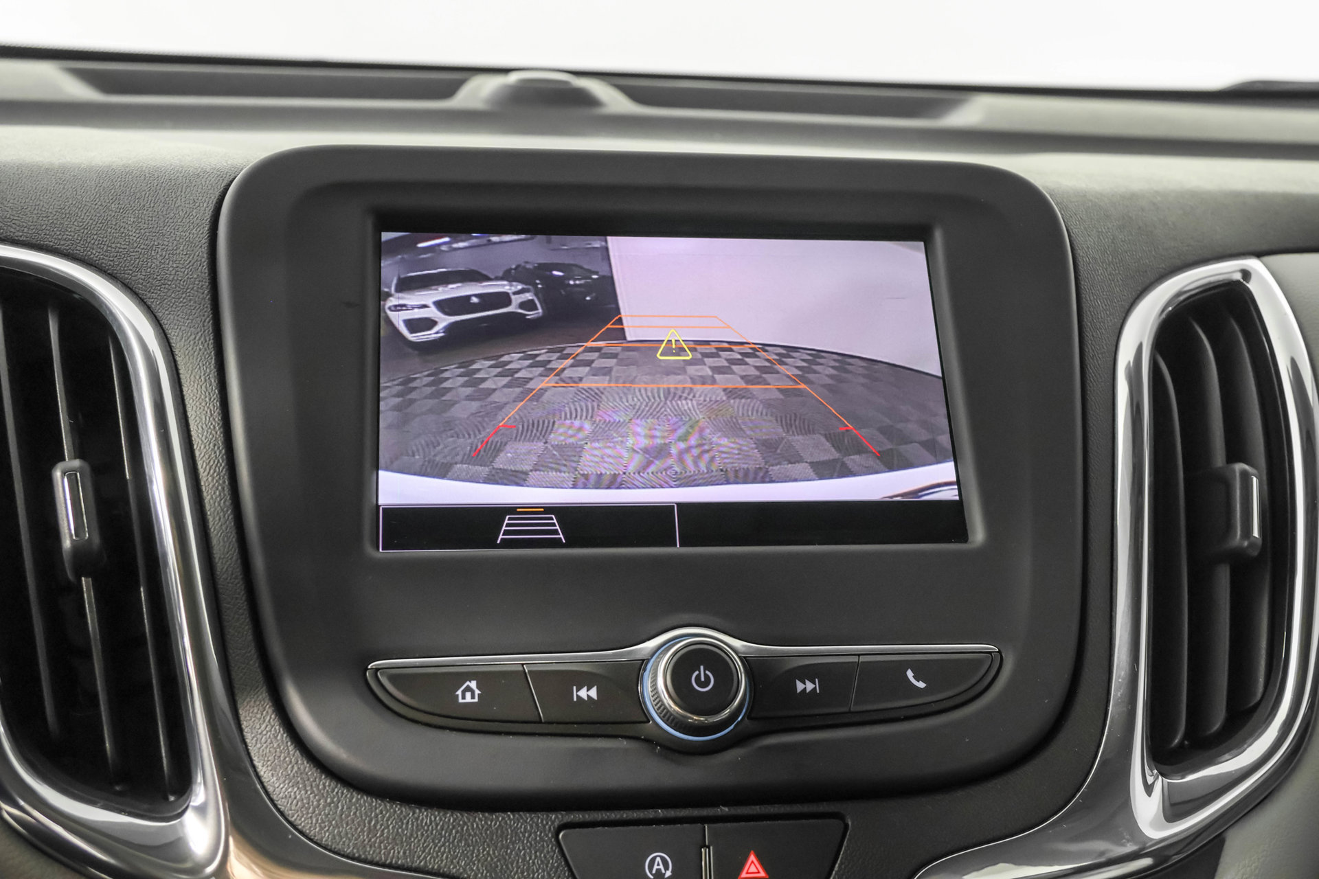 Used 2023 Chevrolet Equinox LT w/ Driver Convenience Package AWD/4WD image 8