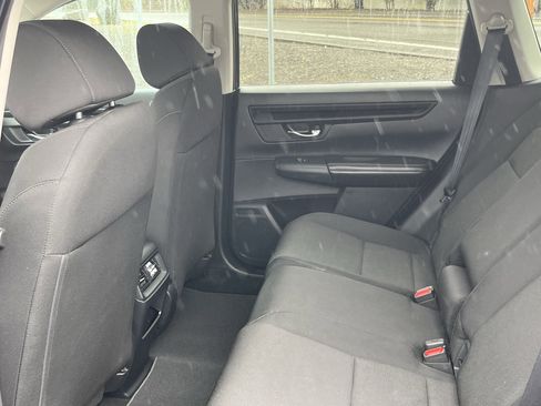 Used 2025 Honda CR-V LX image 13