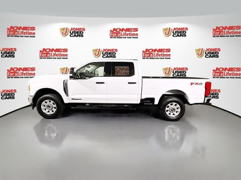 Used 2024 Ford F250 XLT w/ FX4 Off-Road Package AWD/4WD image 13