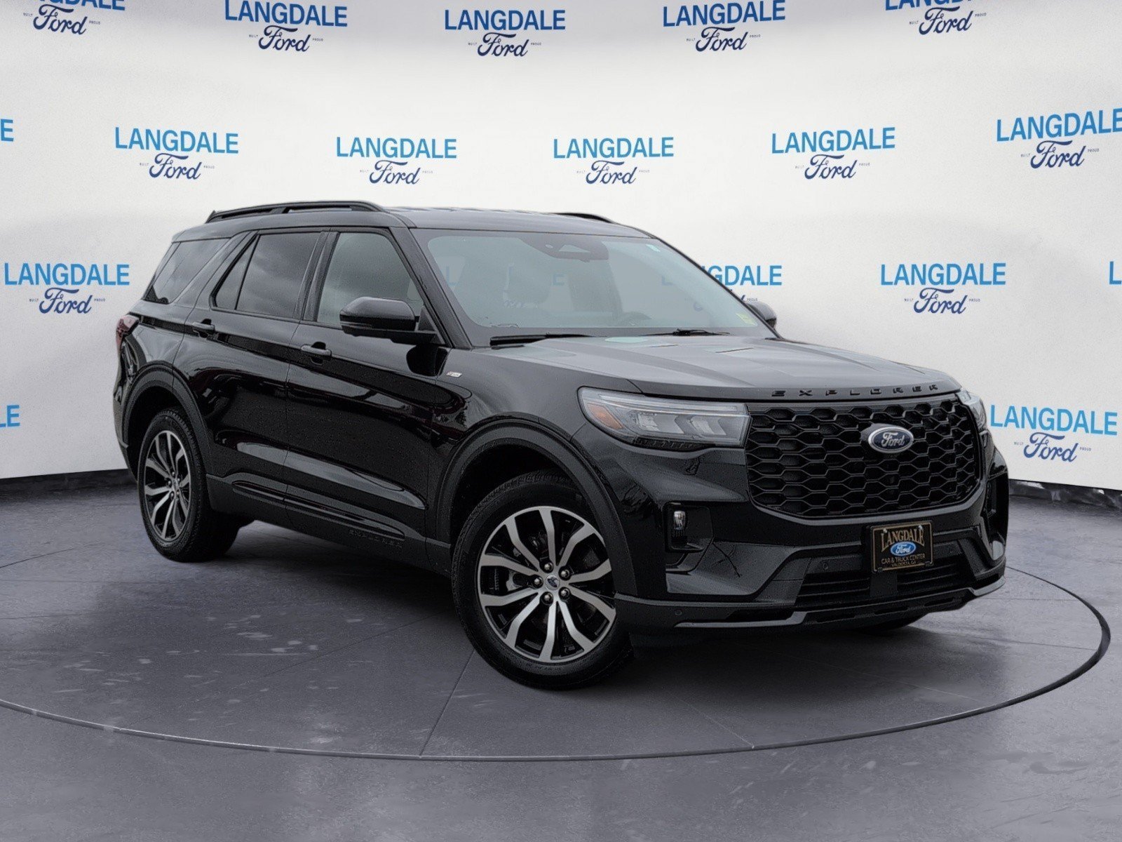 Used 2026 Ford Explorer ST-Line AWD/4WD image 2