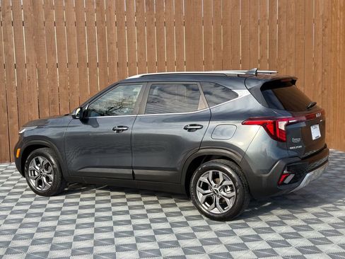 Used 2024 Kia Seltos S image 22